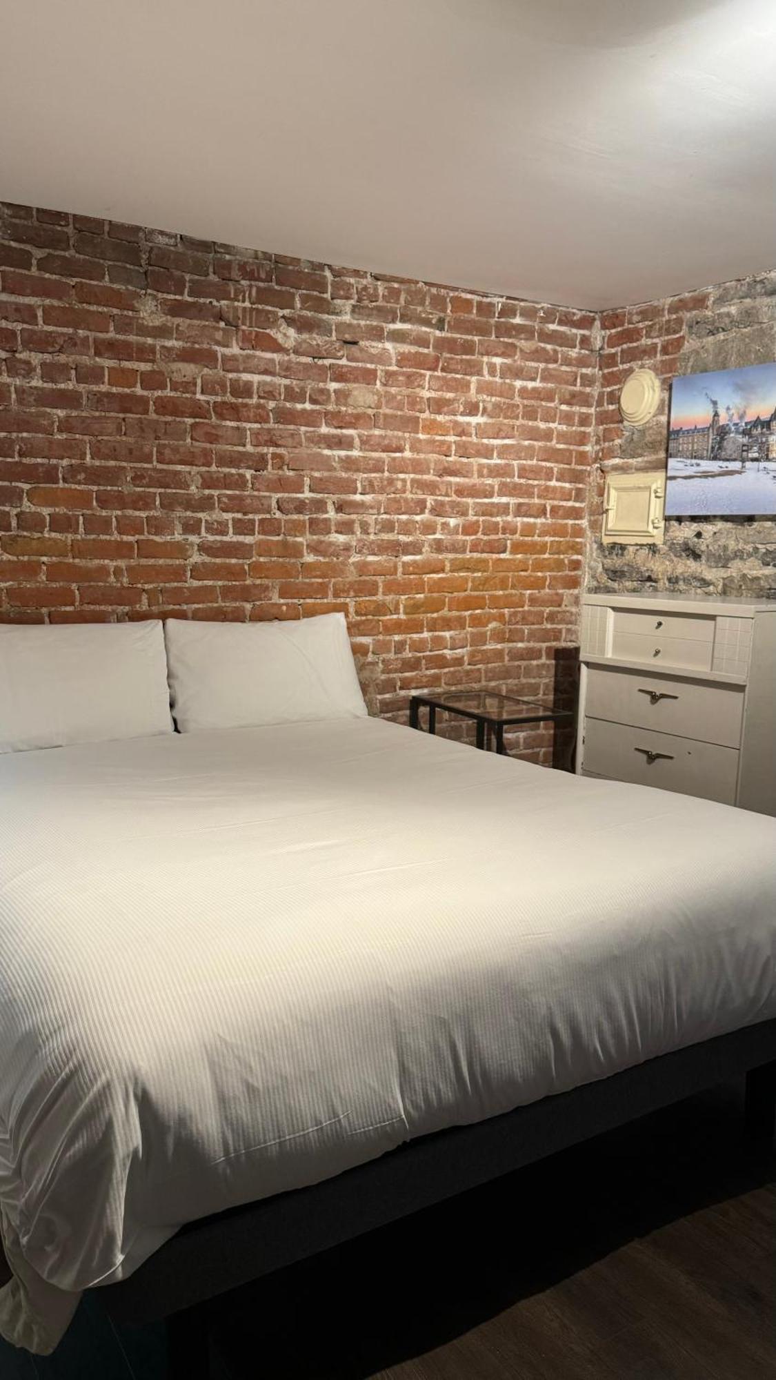 E-Hotel Des Grisons Québec Zewnętrze zdjęcie