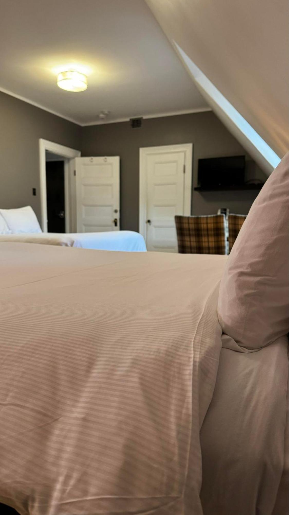 E-Hotel Des Grisons Québec Zewnętrze zdjęcie